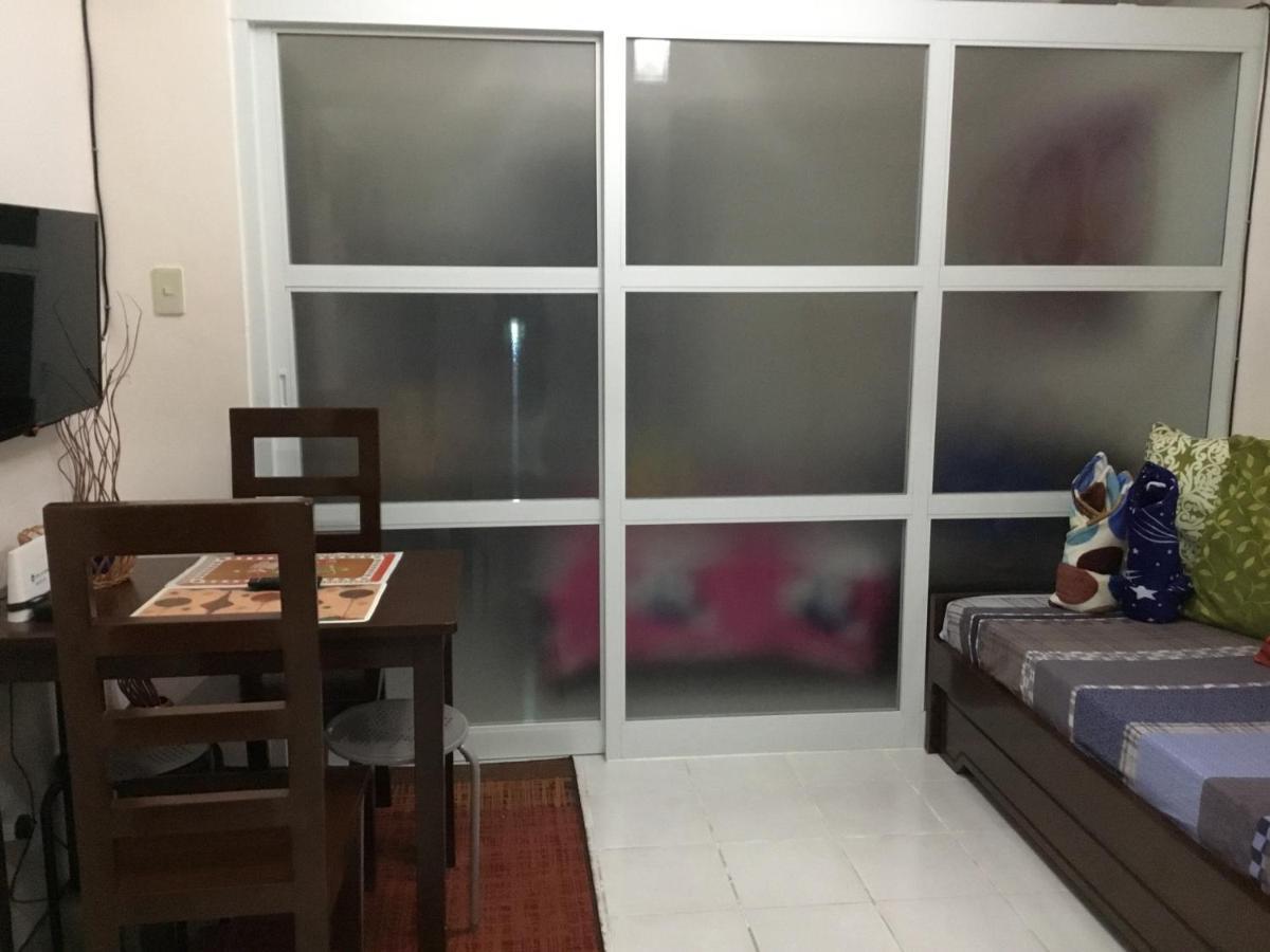 Condo With Free Swimming Pool & Viewing Deck Tagaytay City Exterior foto